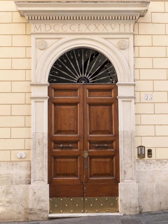 Ricciardelli Luxury - Piazza Di Spagna Gasthuis 2*